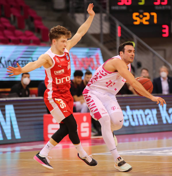 场比赛的M 场比赛的M