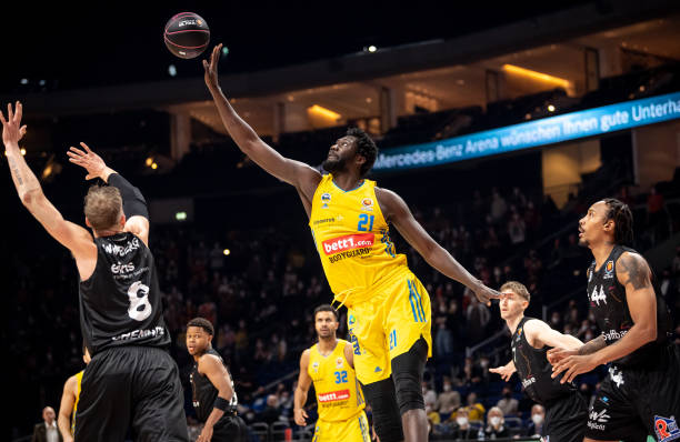 与此同时 与此同时