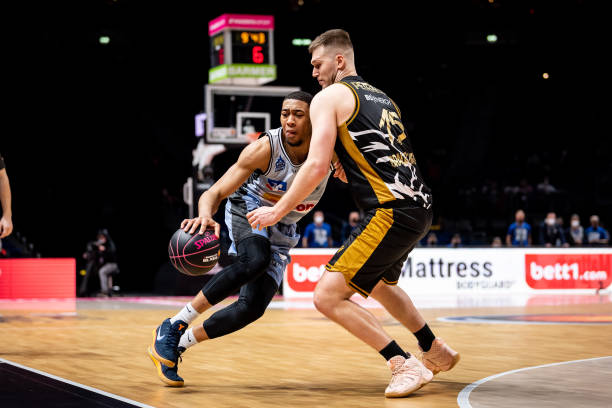 程相对艰难 程相对艰难