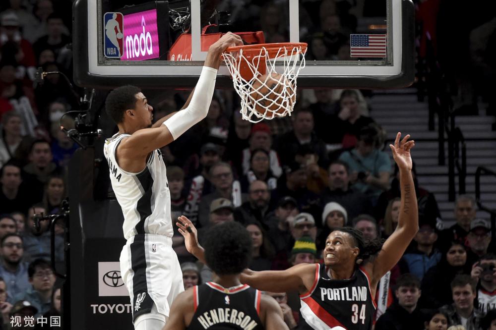 他用精准的 他用精准的